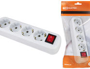 Колодка розеточная 4 гнезда 2П+3 c выключателем 16А 250В белая TDM